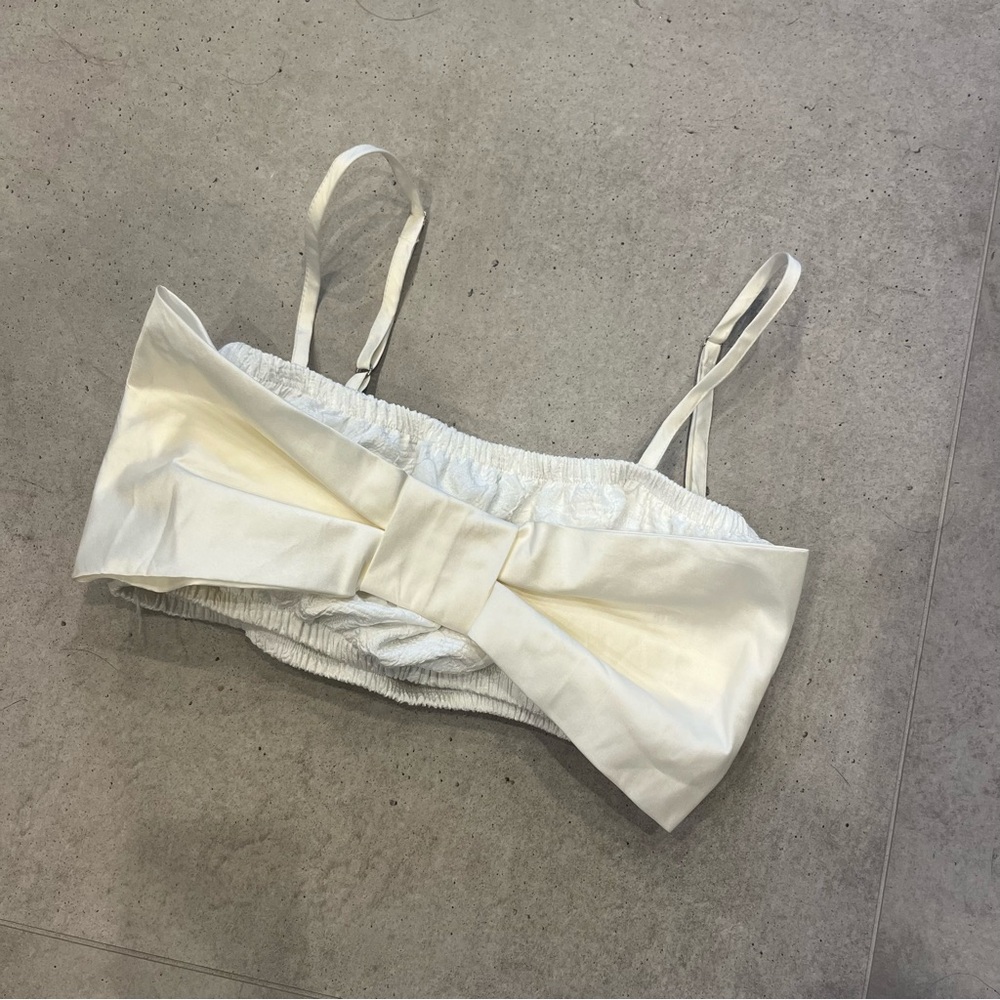 White Bow crop top